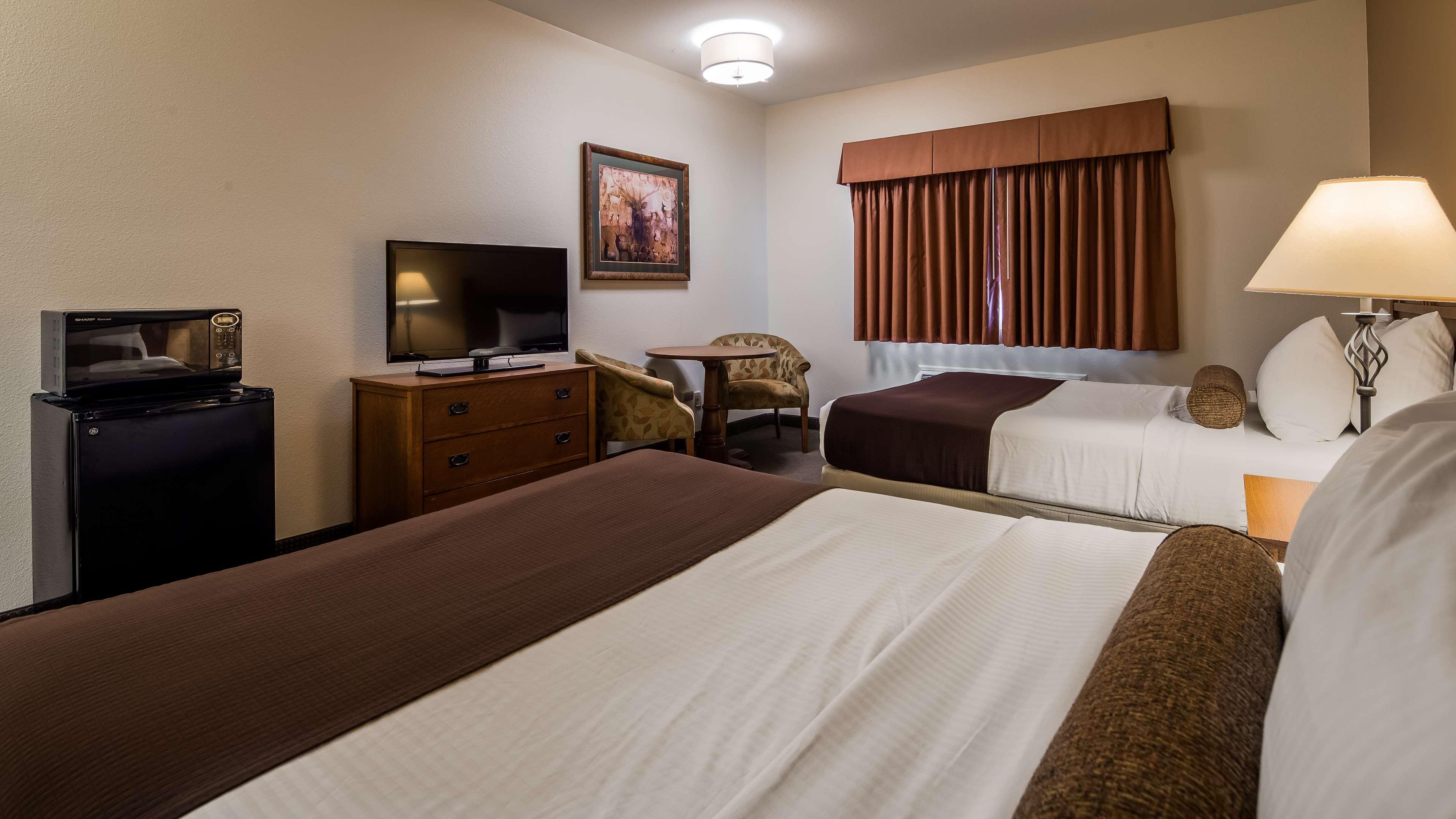 Best Western Rose Quartz Inn Chester Exterior photo